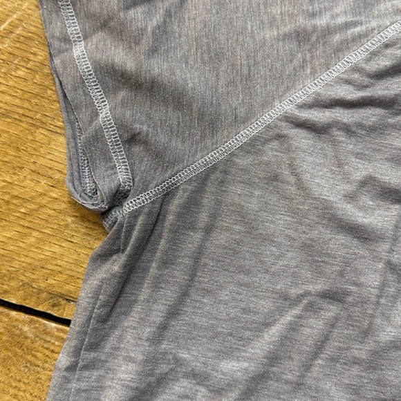 Pink Lily Tee - Picture 3 of 4